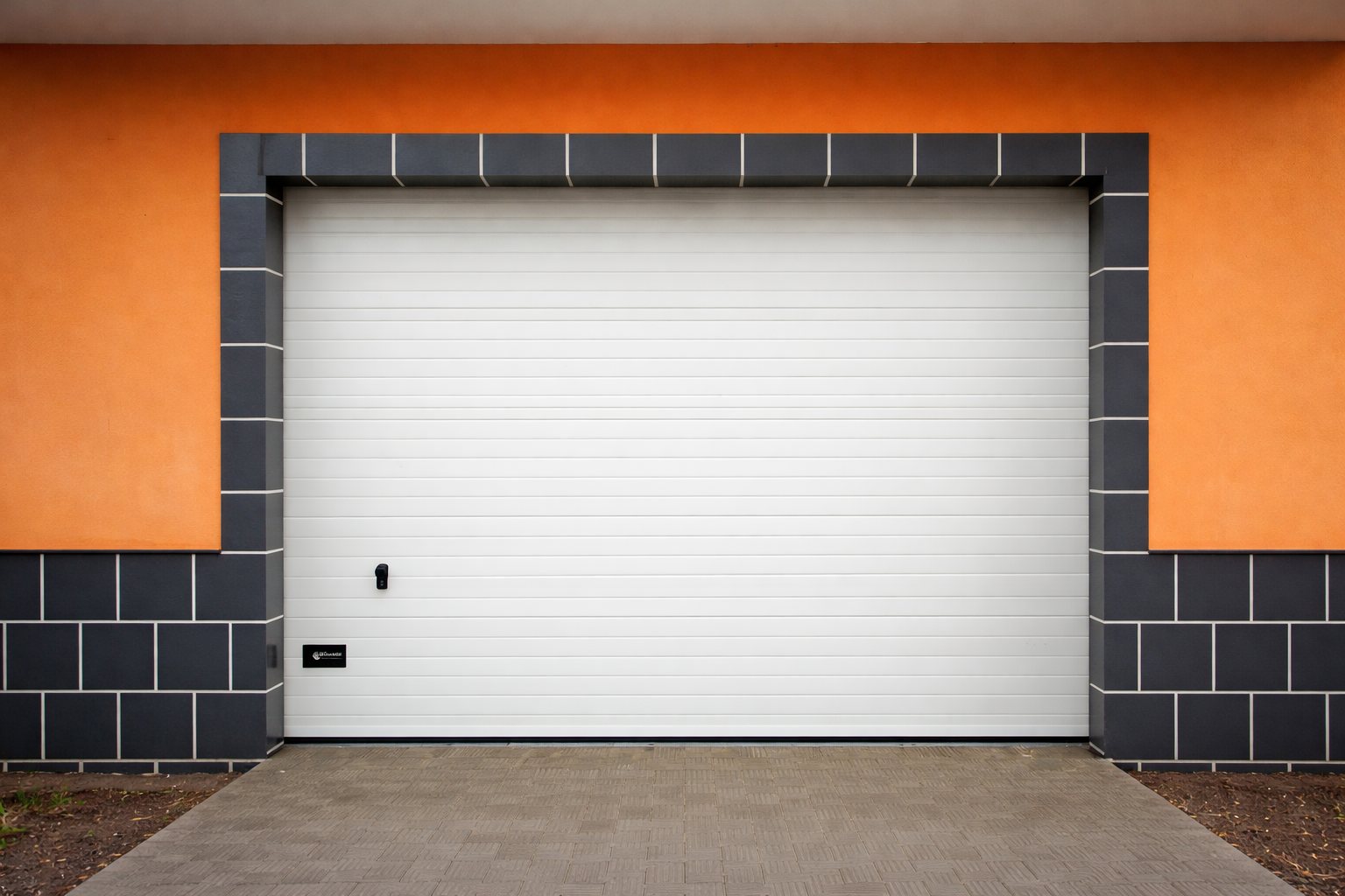 Puerta Seccional blanca